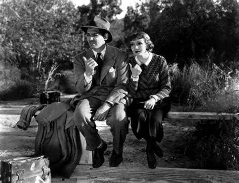 Looking Back At It Happened One Night Far Flungers Roger Ebert