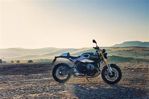 Prizes and winners of the irv seaver '40 years of gs' rally. Irv Seaver BMW Destinations: Riding the BMW R nineT