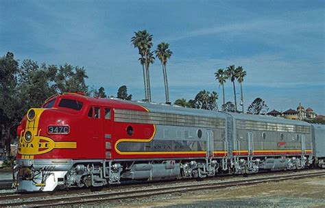 Streamliner Super Chief Santa Fes All Pullman Train Of The Stars