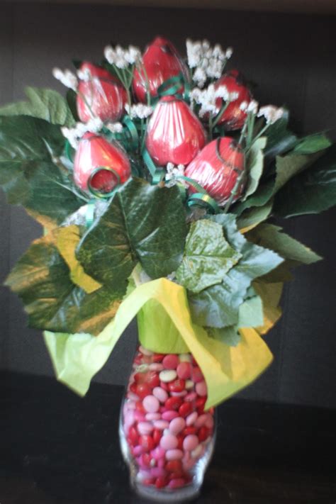 Flower arrangements with chocolate covered strawberries. Chocolate Covered Strawberry Rose Candy Bouquet | Everyday ...