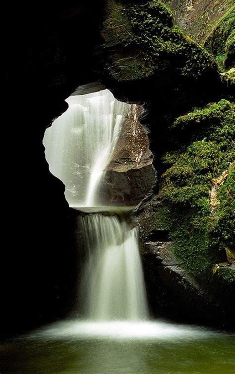 Amazing Photos Of Waterfalls World Inside Pictures