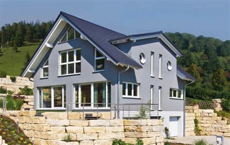 Drei giebel gewähren einen besonder.en ausblick auf reit im winkl sowie die umliegenden berge. Dreigiebelhaus - Raum für mehr Innenarchitektur ...