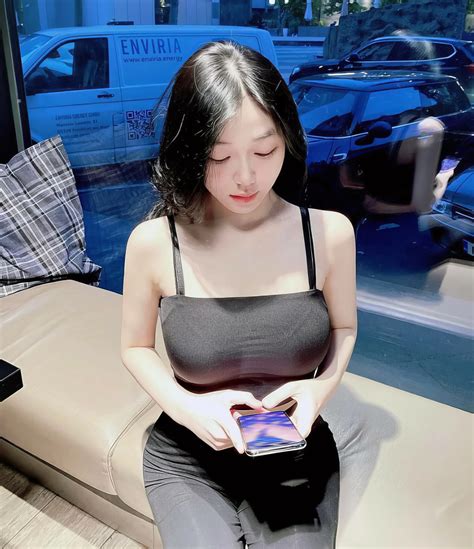 Hot Girl Trần Hà Linh Bị Bạn Trai Tung 6 Clip Nhạy Cảm đối Phương Phản đòn Chê ở Bẩn
