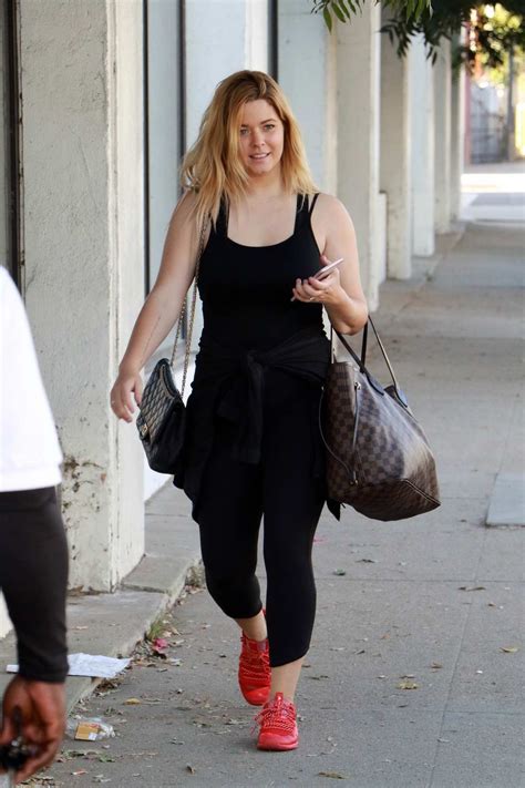 Sasha Pieterse Heads To Her Dance Practice For Dancing With The Stars