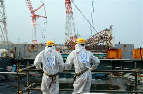 unit 4 of tepco s fukushima daiichi nuclear power station … flickr