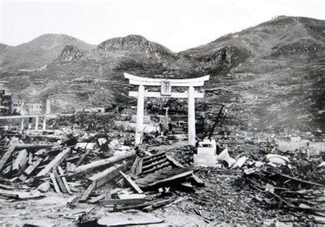 It was the first nuclear weapon used in warfare. 6. August 1945: Atombombe auf Hiroshima