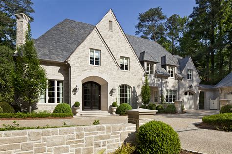 English Style Manor House | Architect Magazine