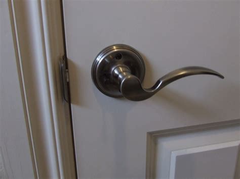 How To Unlock Door Without Key House