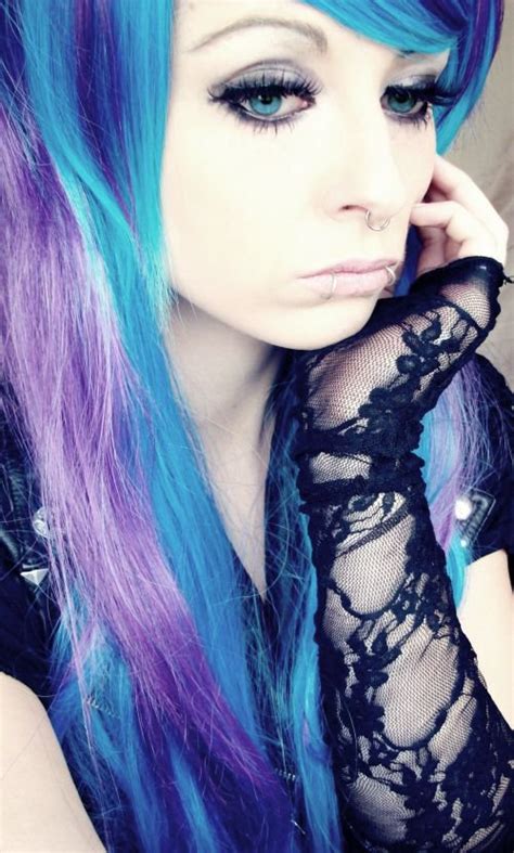 As we know emo hair is in the trend, everyone prefers them. Emo Hair Administration Tips - Top and Trend Hairstyle