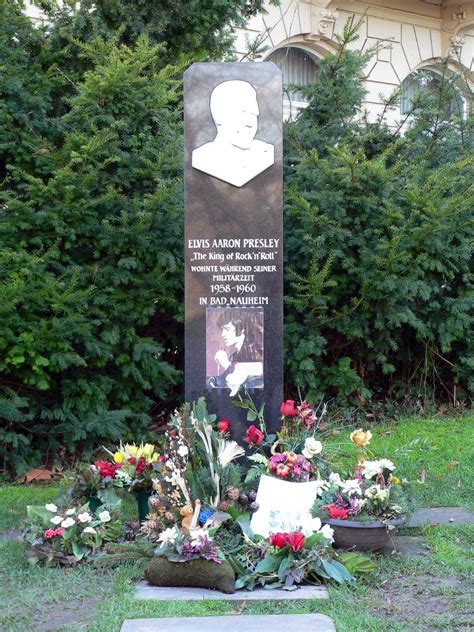 Der verein ist über den landesverband mitglied im zentralverband in berlin mit über 1000 ortsvereinen und rund 900.000 mitglieder. LA MARCHA FÚNEBRE ·†·*: Elvis Presley / 33 años de su ...