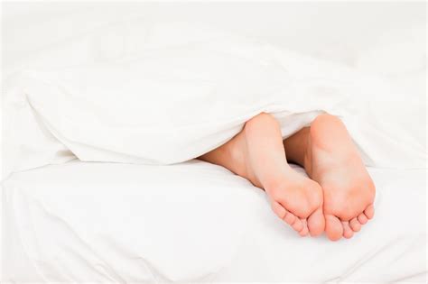 Curl Your Toes Five Fast Facts Surprising Tricks To Help You Nod Off