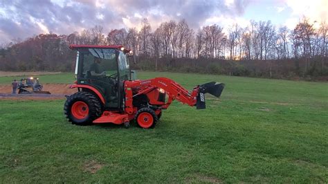 2014 Kubota B3350 Compact Tractor W Cab 60 Belly Mower And Loader
