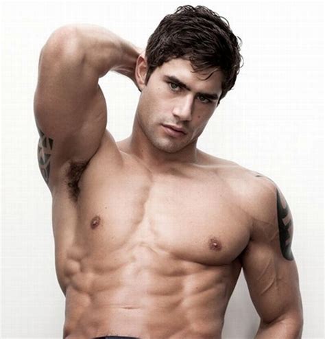 Top 100 Most Beautiful Men 100 Pics Page 2