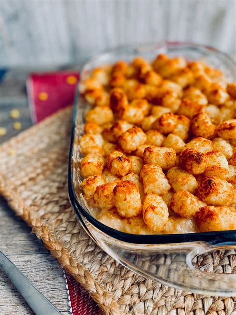 Tater tots are one of my favorite things to eat, and have been since i was a kid. Cheesy Tater Tot Casserole | Easy Hotdish Recipe | VIDEO