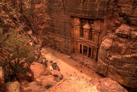 Interesting Photo Of The Day Petra The City Carved In Rock