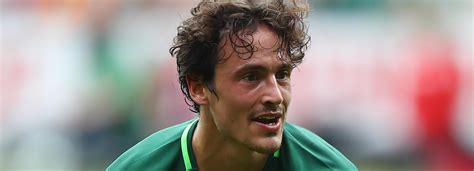 Thomas delaney fm21 reviews and screenshots with his fm2021 attributes, current ability. Thomas Delaney wechselt von Werder Bremen zu Borussia Dortmund