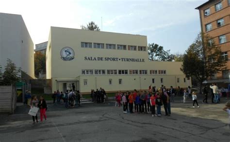 Cluj Sală De Sport De 2 Milioane Reparată Cu 6 Milioane De Lei