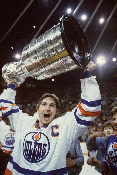 Wayne Gretzky Celebrates With The By B Bennett