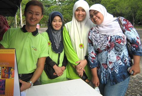 Fun activities ranging from childrens' battery powered toy car rides, horse riding activity, fish feeding and car boot sales. The Warrior Princess: World Kidney Day 2011(Kedah ...