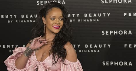 4 career lessons you can learn from rihanna s latest business ventures