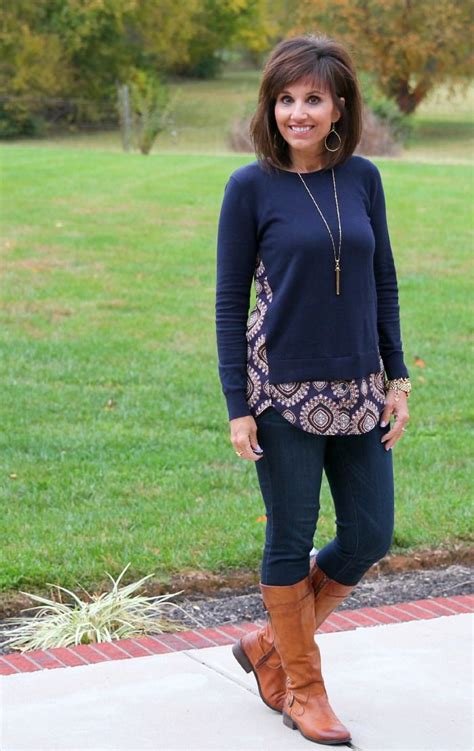 Over 40 Fashion The Perfect Fall Sweater Cyndi Spivey Trendy Fall Outfits Refashion