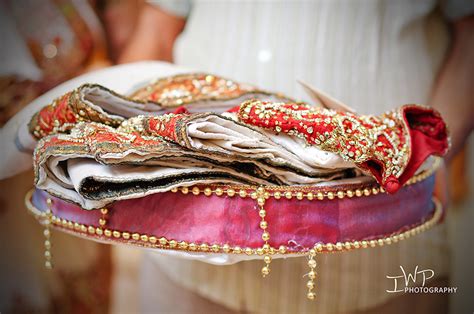 To make your gift stand out, go for the one which has a unique shape and is made from a premium material like solid brass or. A magnificent Indian wedding { Rakhee + Hiten } - Bride's ...