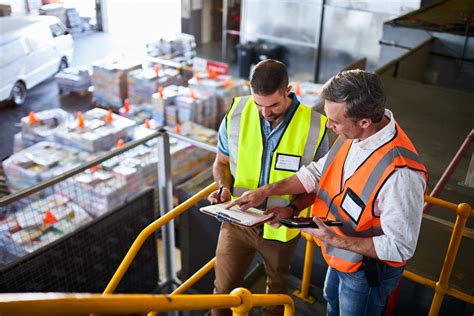 6 Tips To Improve Warehouse Efficiency And Reduce Costs