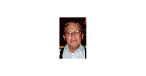 Edward Wieczorek Obituary 2014 Wyandotte Mi Heritage Newspapers