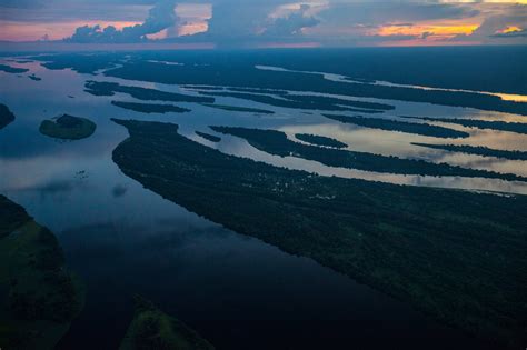 Opinion With Conrad On The Congo River The New York Times