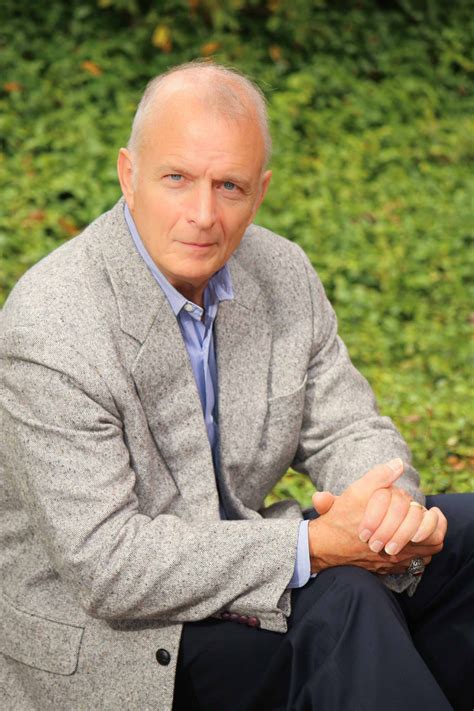 Mike Diamond - How Does a Leader Create Change?