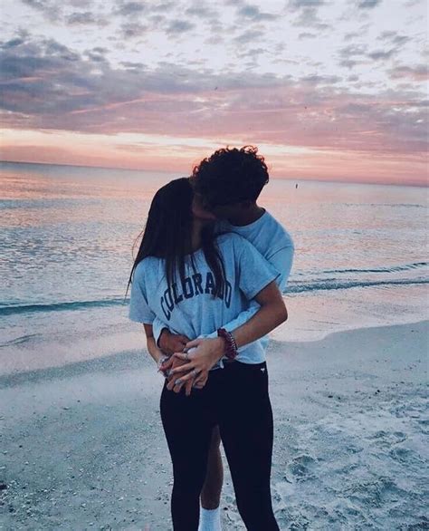Download Cute Aesthetic Couple Pictures
