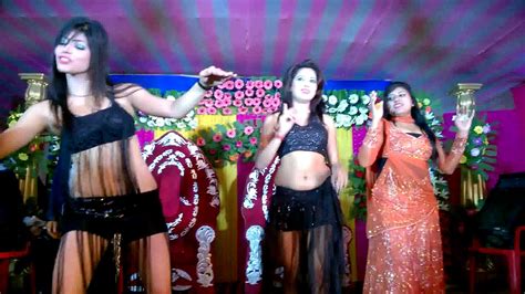 New Bhojpuri Arkestra Dance Aaj Blue Hai Pani Pani Full HD