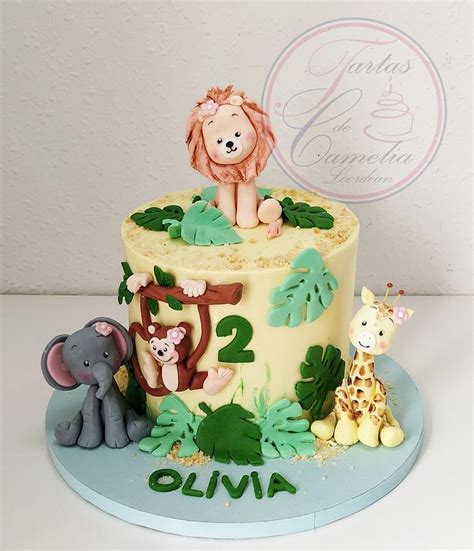 Tarta Animalitos Selva Olivia Decorated Cake By Camelia Cakesdecor