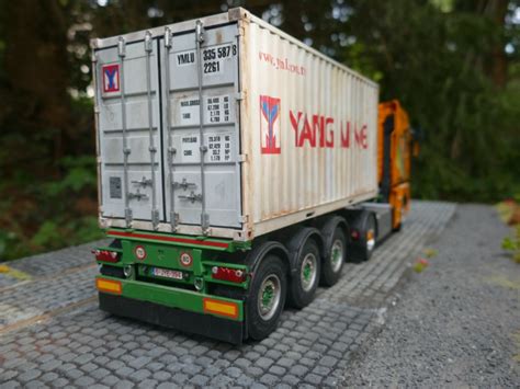 Tecnokar Containertrailer Mit 20ft Container Italeri 124 Von Oliver