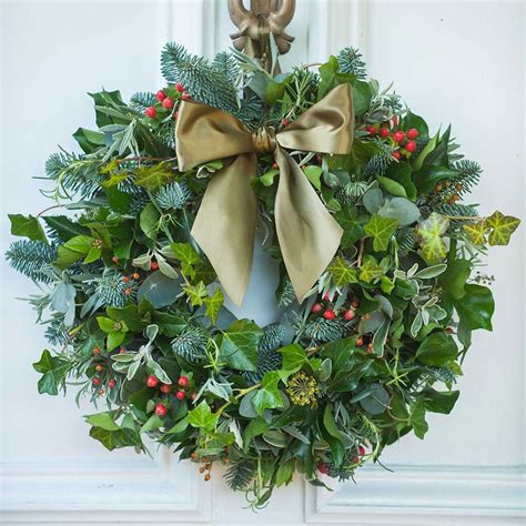 A Hearty Christmas Wreath Can Instantly Transform Any Room From