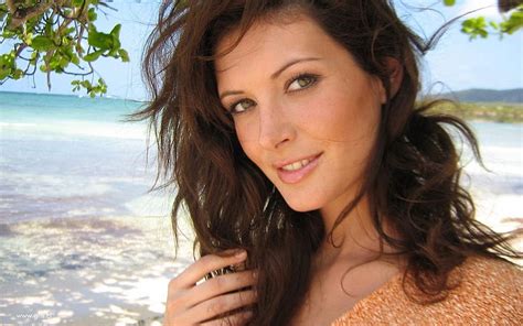 720p Free Download April Bowlby Sea Leaves Sand Portrait Pretty Eyes Brunette Pale