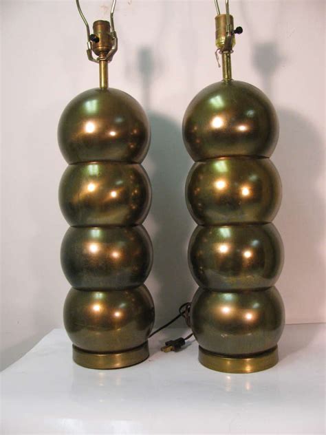 It will fulfill your lighting needs and at the same time pizazz your. Pair of Midcentury Brass Stacked Ball Table Lamps by ...
