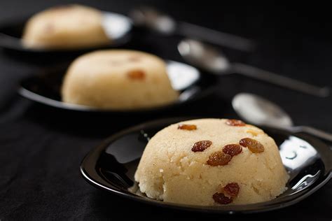 Sooji Halwa Sweet Semolina Dessert Swatis Kitchen