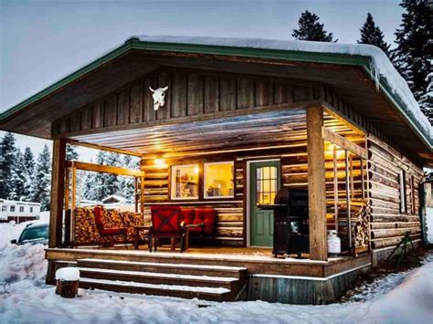 Top 11 Cabin Rentals Near Glacier National Park For 2023 Trips To