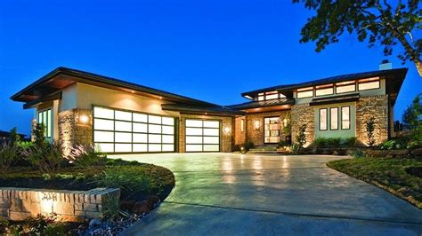 Just imagine having a bbq on a perfect summer night. Contemporary House Plans with Walkout Basement ...