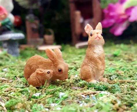 Rabbit family-fairygardensuk.co.uk