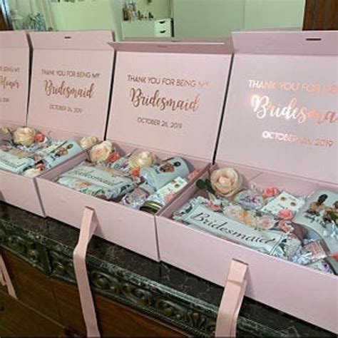 Browse distinct trendy and colorful bridesmaid gift box at alibaba.com for packaging, gifts and other purposes. Bridesmaid Gift Box - Personalized Proposal - Decorative ...