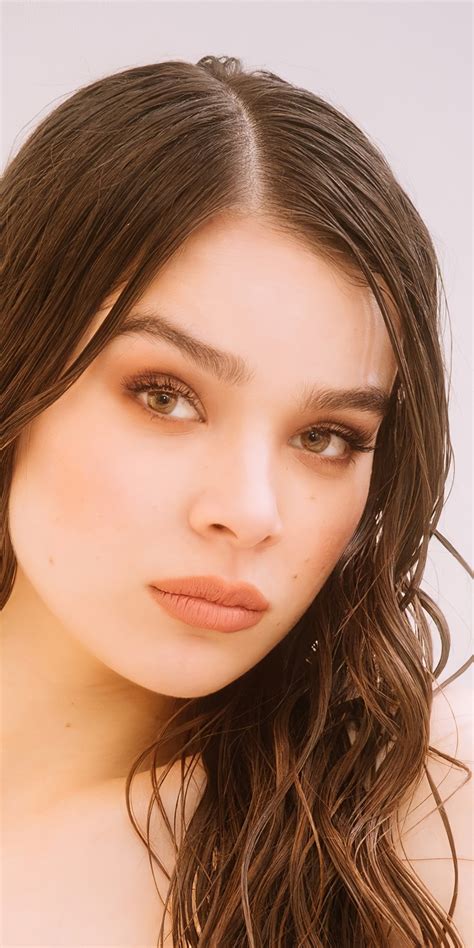 Hailee steinfeld official (@haileesteinfeld) on tiktok | 2.2m likes. Download 1080x2160 wallpaper beautiful, actress, 2020 ...