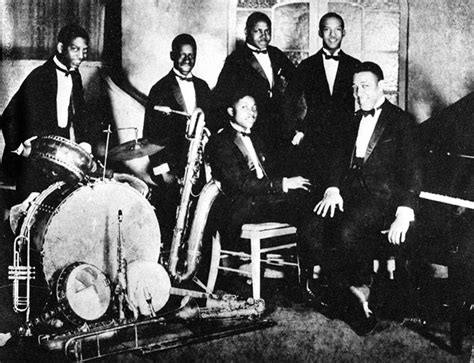 Duke ellington and his famous orchestra. jazz age night life - The Old Shelter