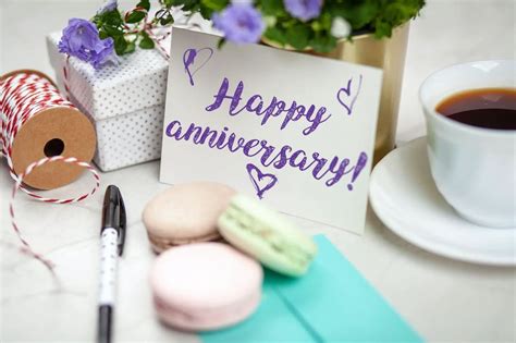 10 Romantic And Thoughtful Anniversary Surprise Ideas For Your Husband