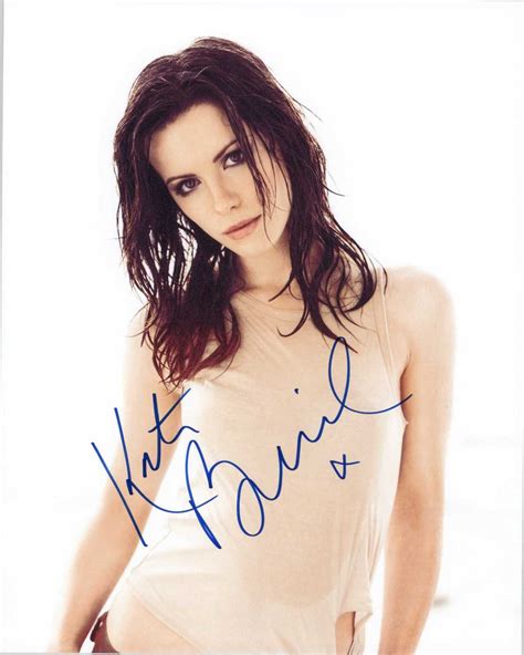 kate beckinsale signed autographed glossy 8x10 photo photographs