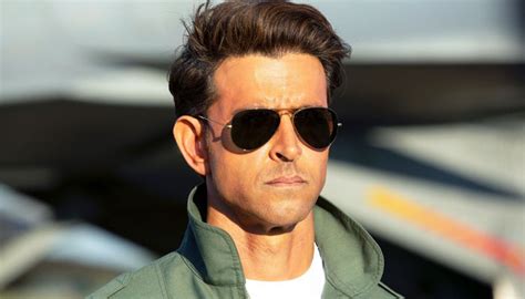 fighter trailer of hrithik roshan s aerial action film to release on this date