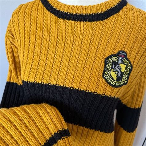 Warner Bros Sweaters Wizarding Word Harry Potter Hufflepuff