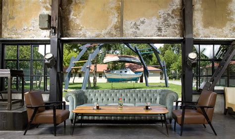 Rustic Grungy Vintage Industrial Extraordinary Cafe Interior Design Modern Interior And