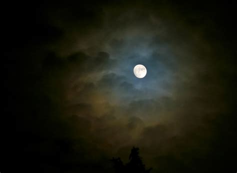 Gambar : alam, suasana, langit, sinar bulan, siang hari, bulan purnama